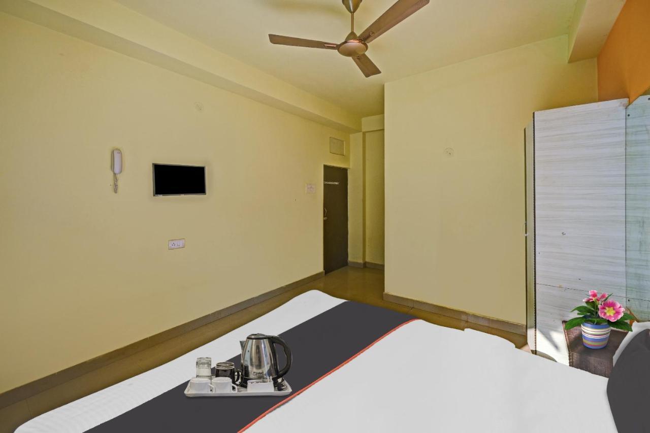 Collection O Shree Bhumi Hotel Puri Bagian luar foto
