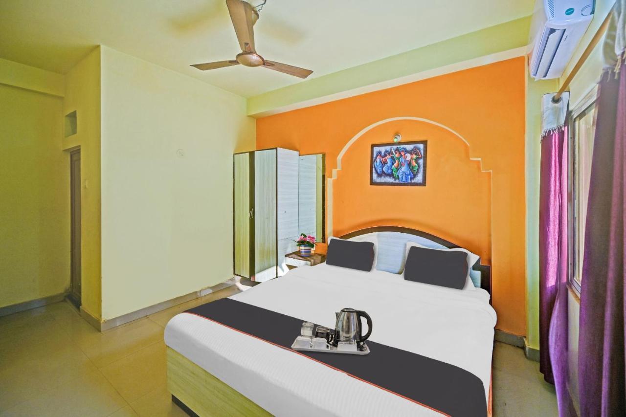 Collection O Shree Bhumi Hotel Puri Bagian luar foto