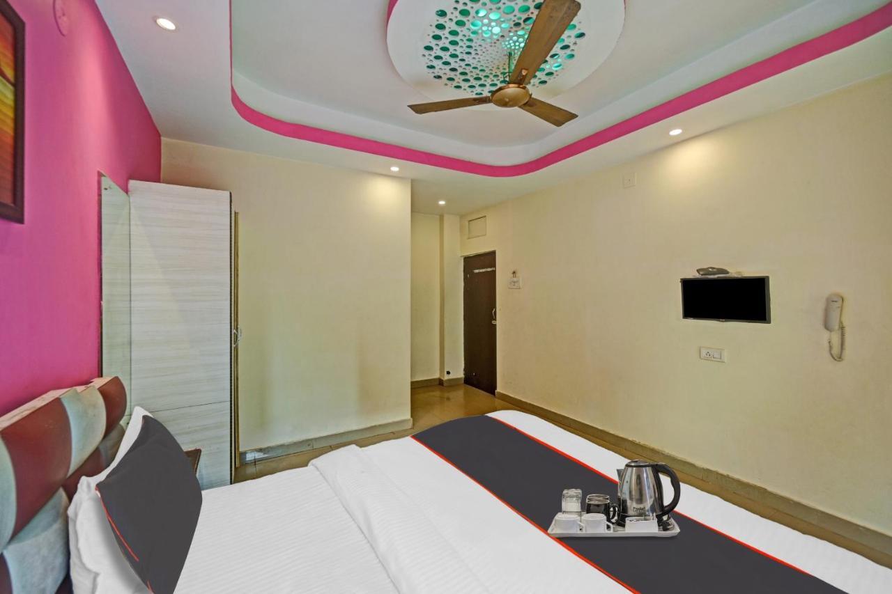 Collection O Shree Bhumi Hotel Puri Bagian luar foto